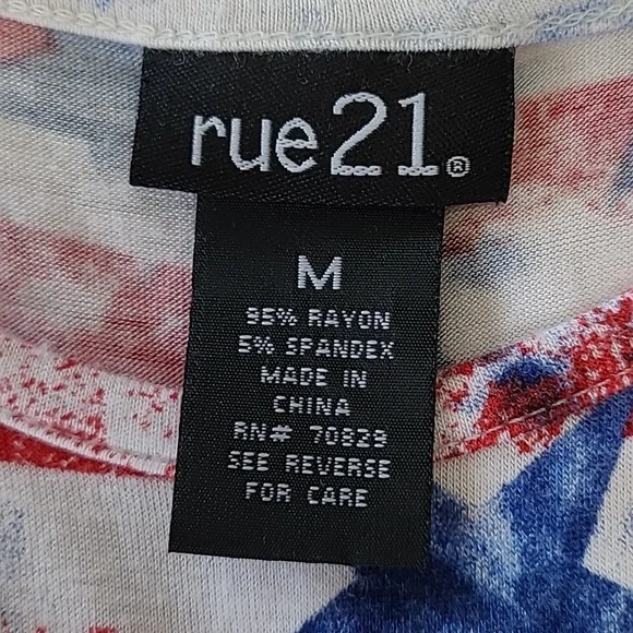 Stars & Stripes Cold Shoulder Top Rue21 Flag Patriotic 4th Womens 3/4 Sleeve Med - Picture 8 of 14